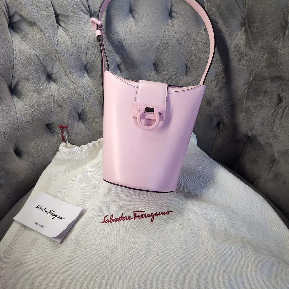 Salvatore Ferragamo Pink Trifolio should bag